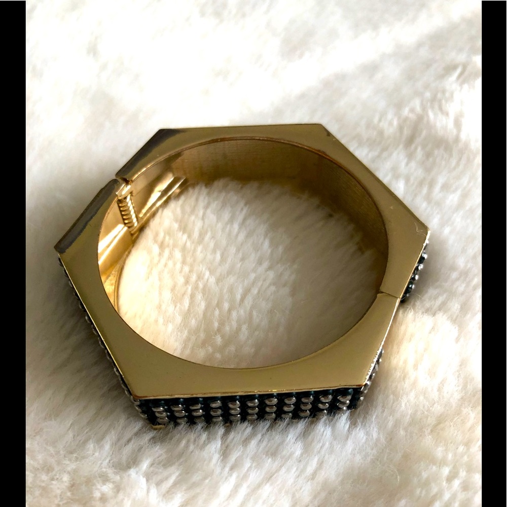 SPECIAL! Any 2 for 20, 3 for25! Gold slide on bracelet with black stones